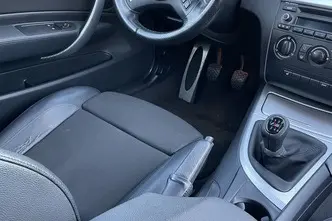 BMW 116, 2.0, 90 kW, petrol, manual, rear-wheel drive