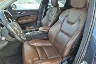 Volvo XC60, 2.0, 145 kW, hybrid, automatic, four-wheel drive