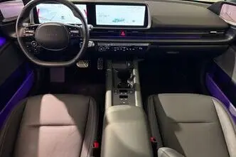 Hyundai IONIQ 6, 81 kW, electric, automatic, four-wheel drive