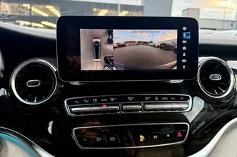 Mercedes-Benz V 300, 2.0, 174 kW, diesel, automatic, four-wheel drive