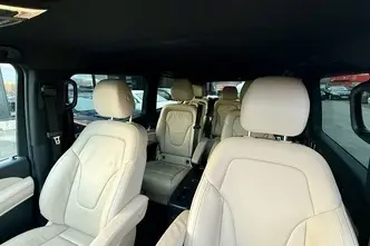 Mercedes-Benz V 300, 2.0, 174 kW, diesel, automatic, four-wheel drive