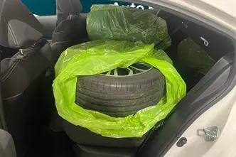 Toyota Corolla, 1.8, 90 kW, hybrid, automatic, front-wheel drive