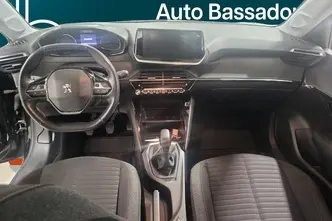 Peugeot 208, 1.2, 55 kW, petrol, manual, front-wheel drive