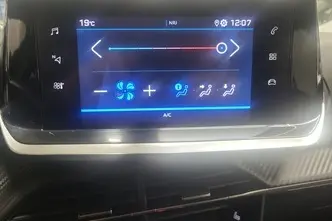 Peugeot 208, 1.2, 55 kW, petrol, manual, front-wheel drive