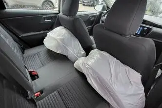 Toyota Auris, 1.6, 97 kW, бензин, автомат, передний привод