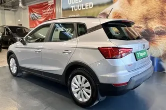 SEAT Arona, 1.0, 66 kW, cng, механическая, передний привод