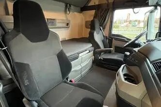 MAN TGX, 12.4, 346 kW, diisel, manuaal, tagavedu