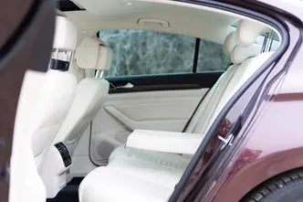 Volkswagen Passat, 2.0, 176 kW, dīzelis, automātiskā, pilnpiedziņa