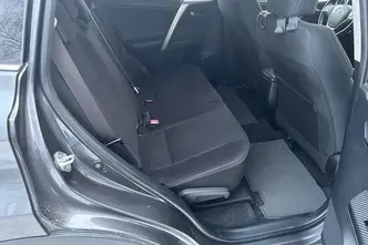 Toyota RAV4, 2.0, 111 kW, petrol, automatic, four-wheel drive