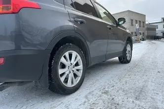 Toyota RAV4, 2.0, 111 kW, petrol, automatic, four-wheel drive