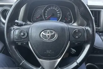 Toyota RAV4, 2.0, 111 kW, petrol, automatic, four-wheel drive