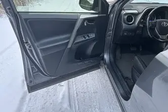 Toyota RAV4, 2.0, 111 kW, petrol, automatic, four-wheel drive