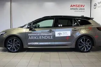 Toyota Corolla, 2.0, 112 kW, гибрид, автомат, передний привод