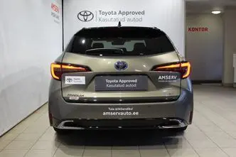 Toyota Corolla, 2.0, 112 kW, гибрид, автомат, передний привод