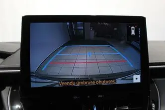 Toyota Corolla, 2.0, 112 kW, гибрид, автомат, передний привод