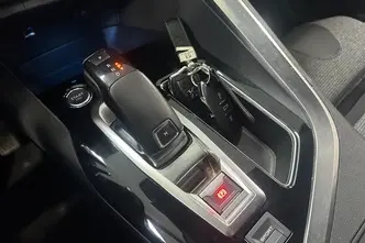 Peugeot 3008, 1.2, 96 kW, бензин, автомат, передний привод