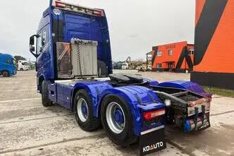Volvo FH 16 750 6x4, 551 kW, diesel, automatic