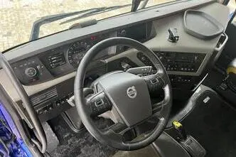 Volvo FH 16 750 6x4, 551 kW, diesel, automatic