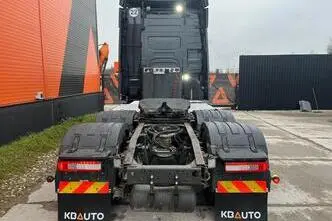 Volvo FH 16 750 6x4, 551 kW, diesel, automatic