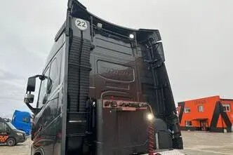 Volvo FH 16 750 6x4, 551 kW, diesel, automatic