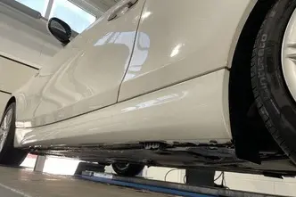 BMW 116, 2.0, 90 kW, petrol, manual, rear-wheel drive