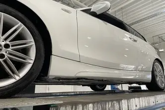 BMW 116, 2.0, 90 kW, petrol, manual, rear-wheel drive