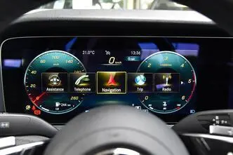 Mercedes-Benz E 200, 1.6, 118 kW, дизель, автомат, задний привод