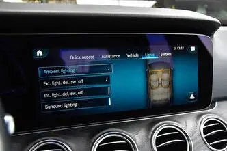 Mercedes-Benz E 200, 1.6, 118 kW, дизель, автомат, задний привод