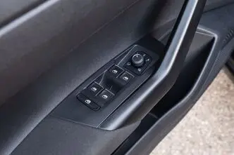 Volkswagen Taigo, 1.0, 85 kW, бензин, автомат, передний привод