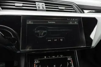 Audi e-tron, 300 kW, elektrība, automātiskā, pilnpiedziņa