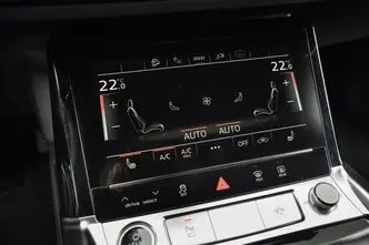 Audi e-tron, 300 kW, elektrība, automātiskā, pilnpiedziņa