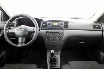 Toyota Corolla, 1.6, 81 kW, bensiin, manuaal, esivedu