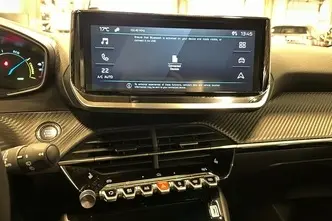 Peugeot 2008, electric, automatic, front-wheel drive