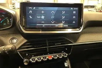 Peugeot 2008, electric, automatic, front-wheel drive