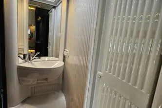 Laika Kosmo, 2.2, 103 kW, dyzelinas, mechaninė, priekiniai varomieji ratai