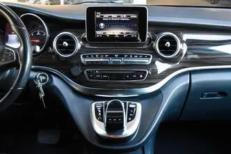 Mercedes-Benz V 250, 2.1, 140 kW, diesel, automatic, four-wheel drive