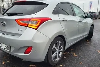 Hyundai i30, 1.6, 99 kW, petrol, manual, front-wheel drive