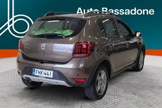 Dacia Sandero, 0.9, 66 kW, petrol, manual, front-wheel drive
