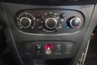 Dacia Sandero, 0.9, 66 kW, petrol, manual, front-wheel drive