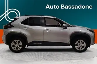 Toyota Yaris Cross, 1.5, 85 kW, hybrid, automatic, front-wheel drive