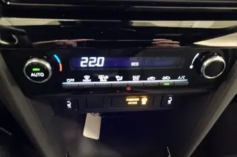 Toyota Yaris Cross, 1.5, 85 kW, hybrid, automatic, front-wheel drive