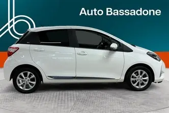 Toyota Yaris, 1.5, 82 kW, petrol, automatic, front-wheel drive