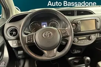 Toyota Yaris, 1.5, 82 kW, petrol, automatic, front-wheel drive