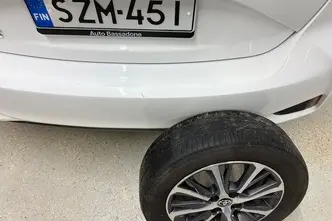 Toyota Yaris, 1.5, 82 kW, petrol, automatic, front-wheel drive