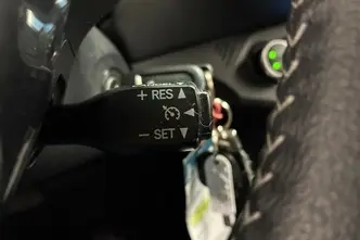 Toyota Yaris, 1.5, 82 kW, petrol, automatic, front-wheel drive