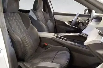 Peugeot 3008, 1.2, 100 kW, гибрид, автомат, передний привод