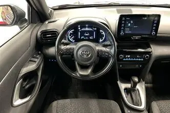 Toyota Yaris Cross, 1.5, 68 kW, гибрид, автомат, передний привод