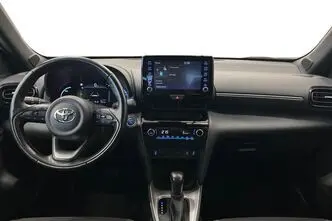 Toyota Yaris Cross, 1.5, 68 kW, гибрид, автомат, передний привод