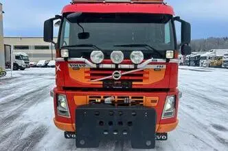 Volvo FM380, 286 kW, diesel, automatic