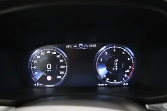 Volvo V60, 2.0, 140 kW, petrol, automatic, front-wheel drive